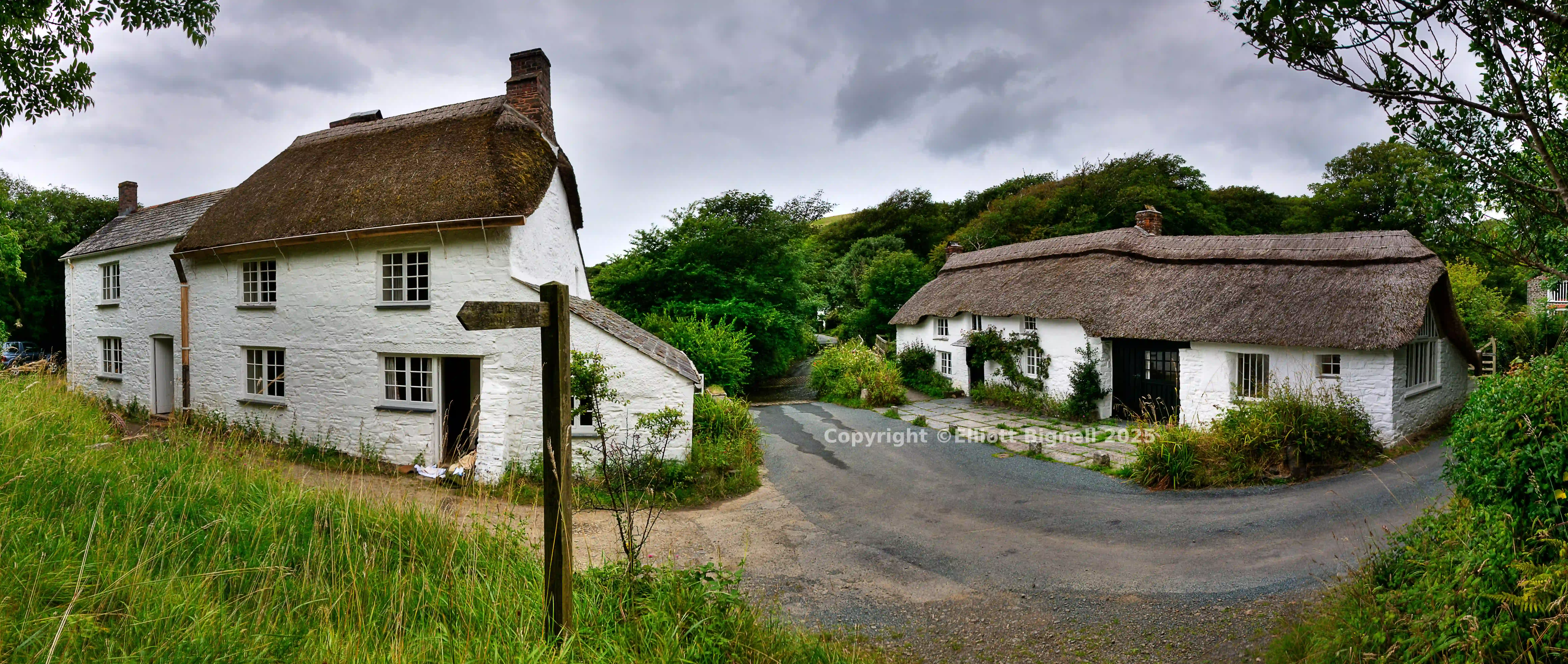 Combe Houses 4.jpg